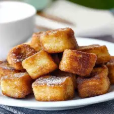 Cinnamon Roll French Toast Bites