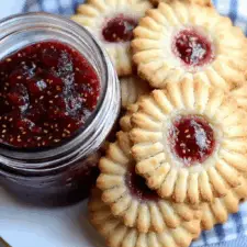 Strawberry Butter Cookies