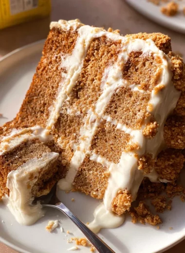 Oatmeal Cream Pie Cake