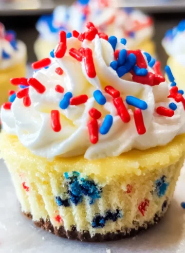 Patriotic Mini Cheesecakes