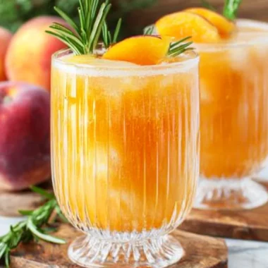 Ginger Peach Sparkler Mocktail Recipe