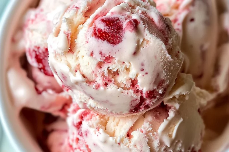 Homemade Strawberry Ice Cream
