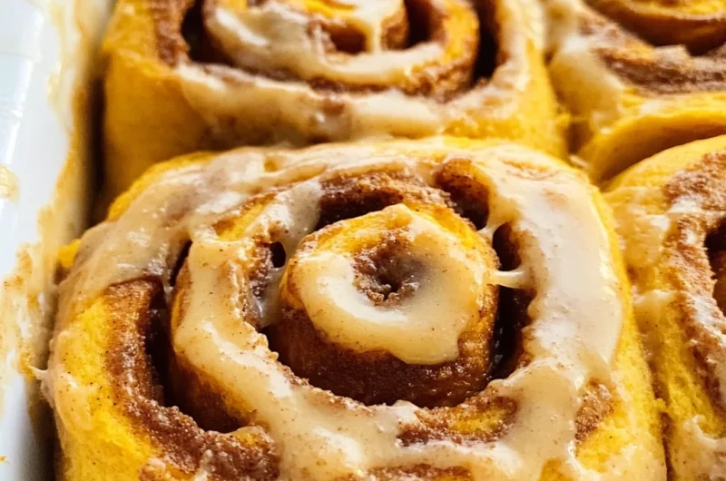 Pumpkin Cinnamon Rolls