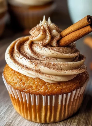 Vanilla Chai Pumpkin Latte Cupcakes with Cinnamon Brown Sugar Frosting
