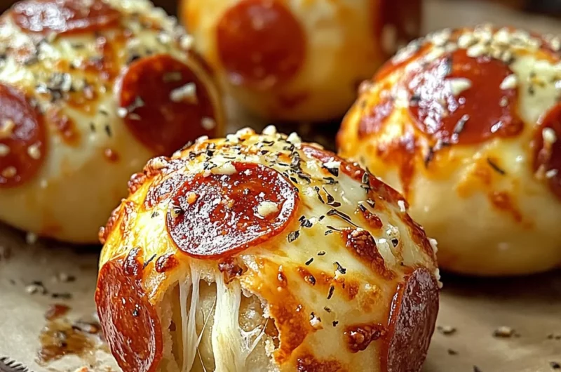 Easy Pepperoni Pizza Bombs