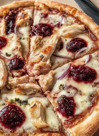 Cranberry Chicken & Brie Pizza Recipe