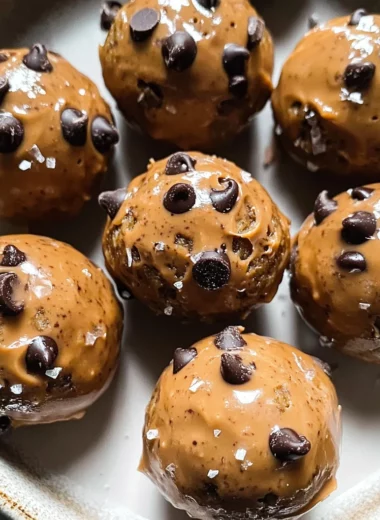 Chocolate Chip Cookie Dough Protein Balls!