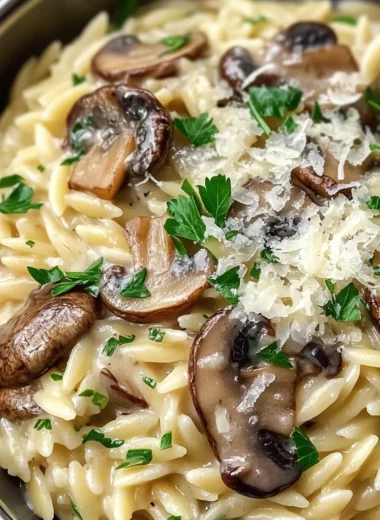 Tasty Orzo with Mushrooms
